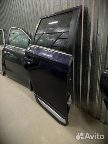 Дверь задняя правая Митсубиси Аутлендер 3