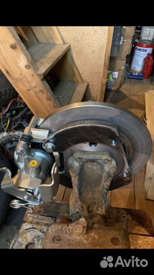 Задние Дисковые тормоза на максус