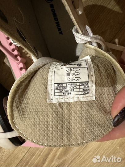 Коньки женские 39 размер