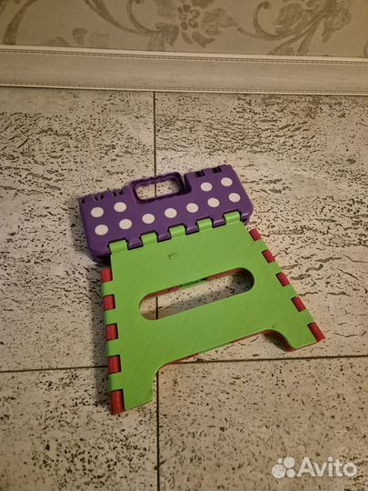 Корзина для игрушек IKEA и стульчик