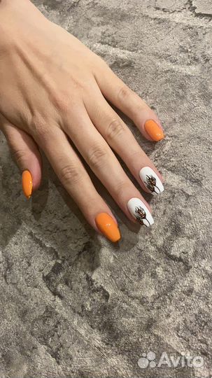Маникюр с покрытием гель-лаком