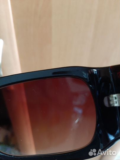 Солнцезащитные очки женские