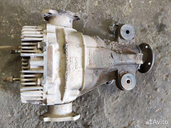 Редуктор заднего моста Nissan Serena c23