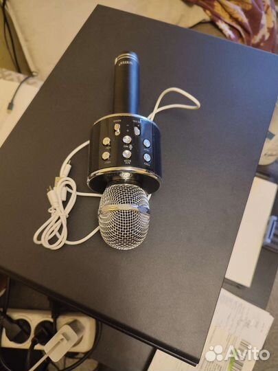 Микрофон-Караоке с колонкой WS-858