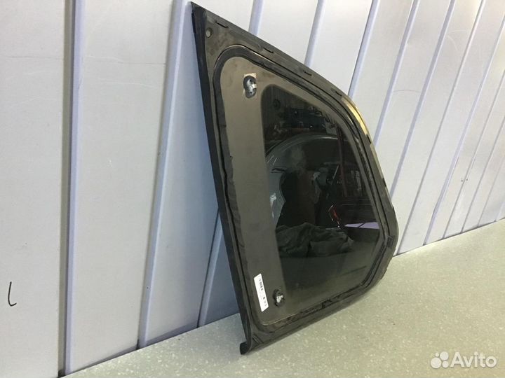 Стекло кузовное глухое правое BMW X5 E70 2007-2013