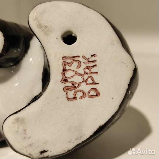 Корейская фарфоровая статуэтка «Панда»