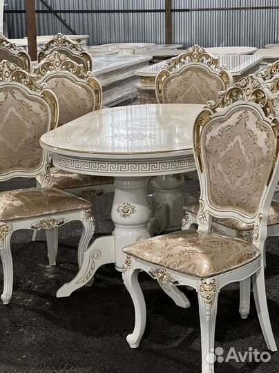 Кухонный стол,стулья / оплата при получении