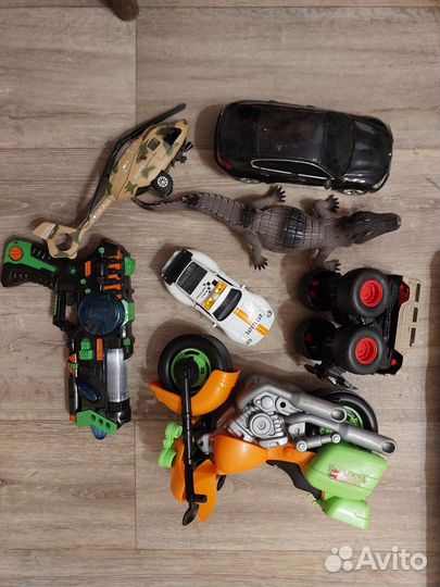 Игрушки для мальчика