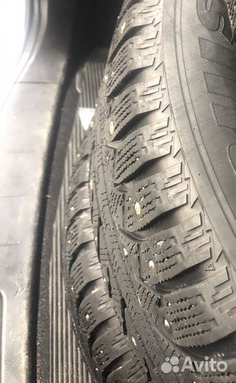 Bridgestone Blizzak Ice 265/60 R18
