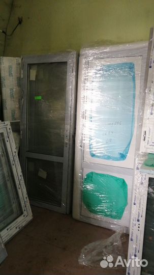 Двери алюминиевые