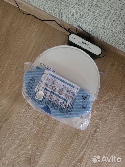 Робот пылесос tefal