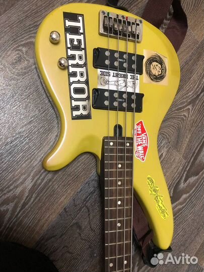 Бас-гитара Yamaha RBX-374 + чехол + тюнер + кабель