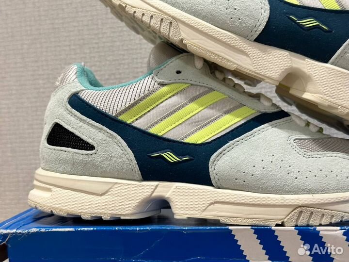 Кроссовки Adidas Originals ZX 4000 W EE4836