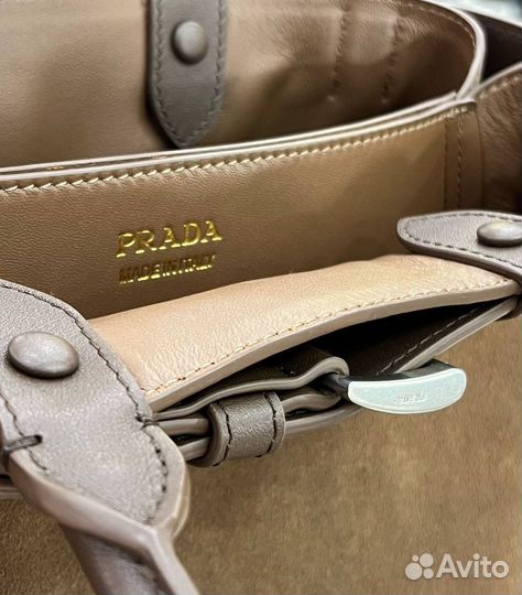 Сумка женская Prada