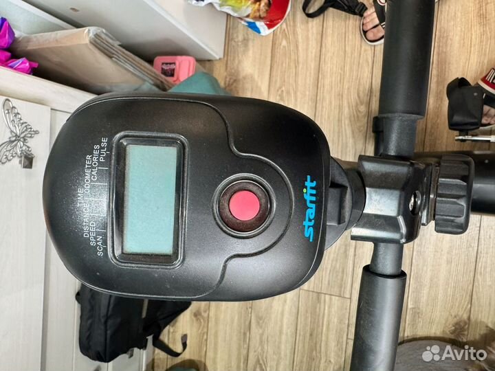 Велотренажер Starfit BK-101