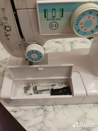 Швейная машина leran