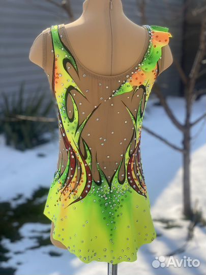 Купальник для художественной гимнастики