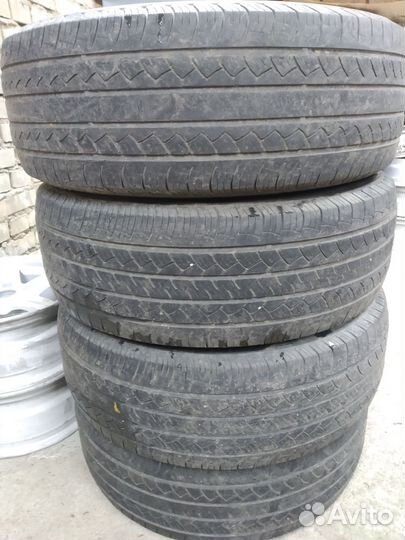 Advanta ST 265/70 R16 27K