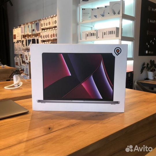 MacBook Pro 16 (2022) M2 Max 32 Gb/ 1 Tb