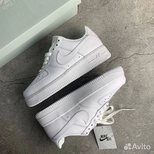 Nike Air Force 1 Low '07 White