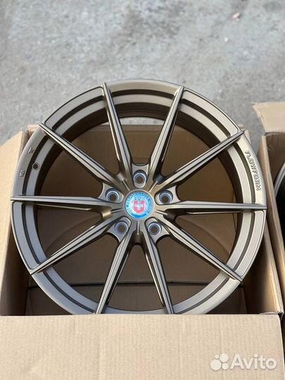 Диски R18 5 114.3 ET 35 D 73.1 HRE P104 Бронза