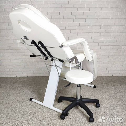 Косметологическое кресло + стул мастера