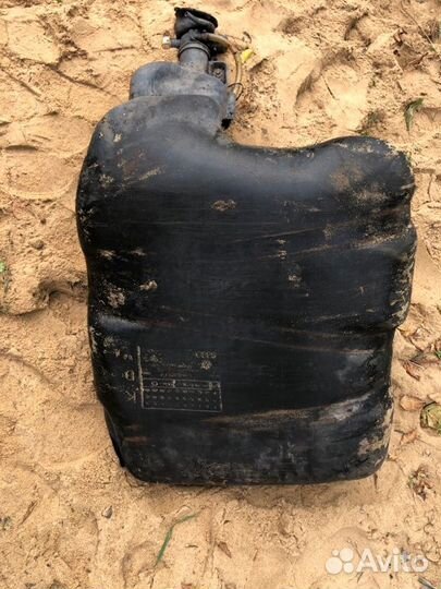 Бензобак Бак топливный Volkswagen Golf 2 хетчбек
