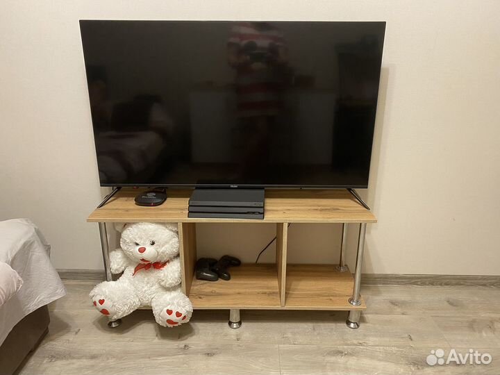 Полка для тв