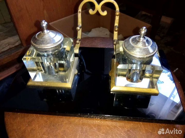 Старинная чернильница