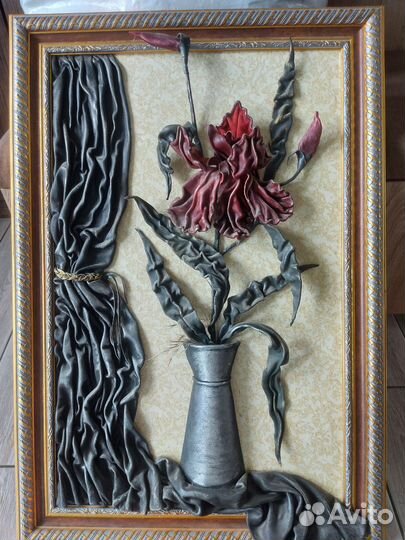 Картина из кожи