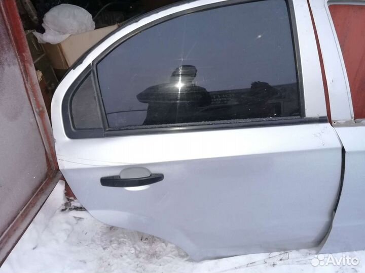 Шевроле Aveo t250 дверь задняя правая