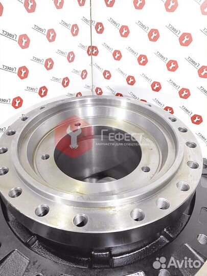 Редуктор хода CAT 326D2L