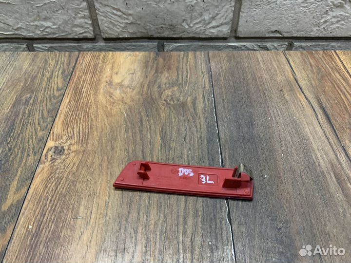 Renault Duster (2012) Отражатель задний LH RH