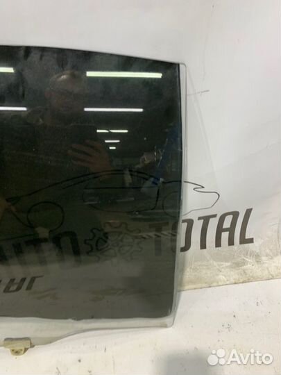 Стекло заднее правое Nissan Almera Classic B10