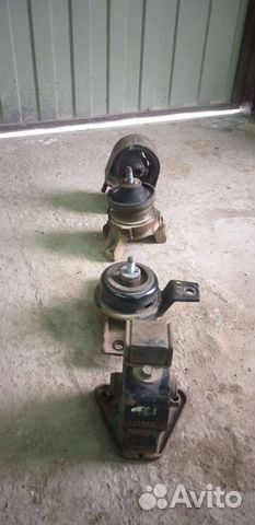 Крепления двигателя Santa Fe 2 2010г