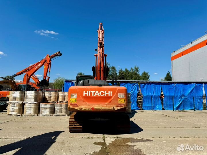 Гусеничный экскаватор Hitachi ZX200-5A, 2021