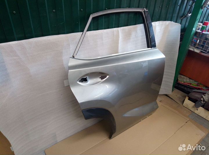 Lexus NX лексус NX дверь задняя правая