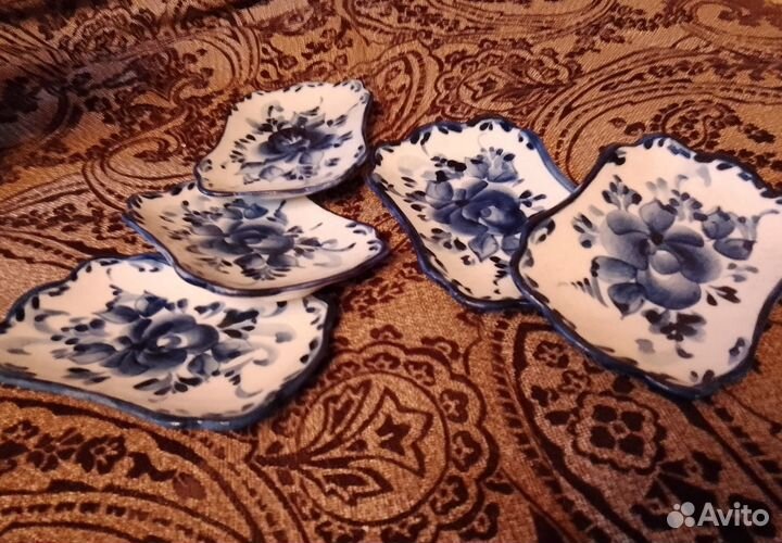 Лимонница гжель