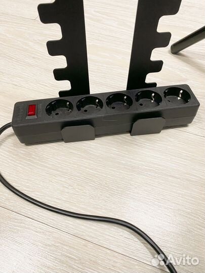 Органайзер для проводов под стол