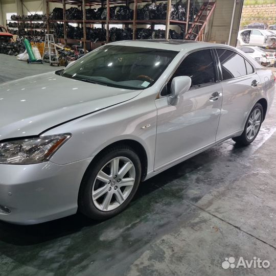 Рычаги комплект передние Lexus Es350 2GR-FE 2009