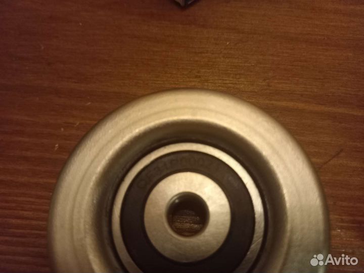 Ролик приводного ремня