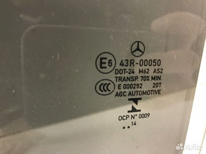 Стекло двери заднее левое Mercedes-Benz E-Class