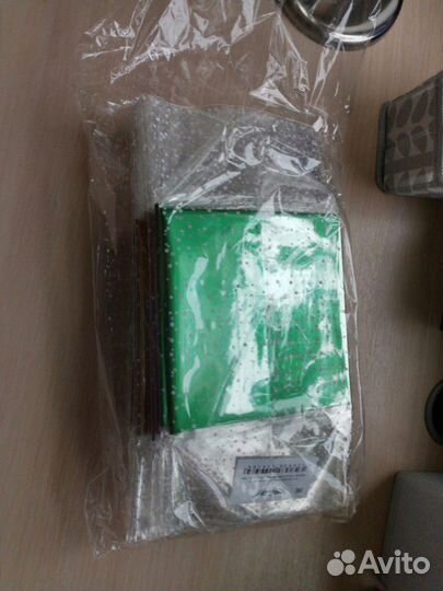 Подарочный пакет на жёстком дне