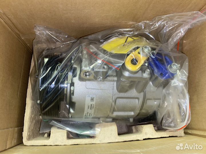 Компрессор кондиционера VAG (Nissens)