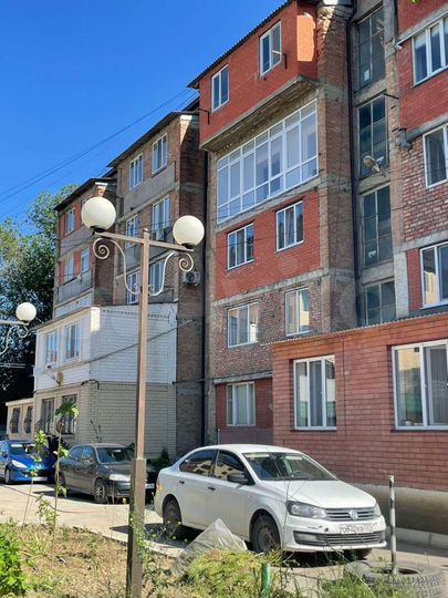 3-к. квартира, 71 м², 4/5 эт.