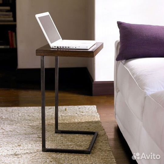 Столик для ноутбука