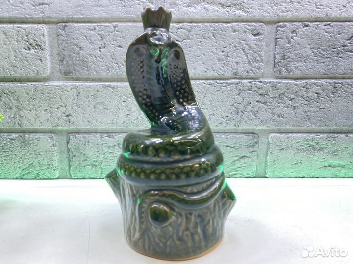 П.7294 Змея из глины