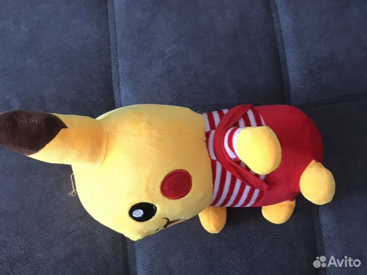 Плюшевый Пикачу
