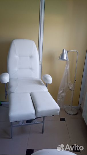 Педикюрное кресло кушетка