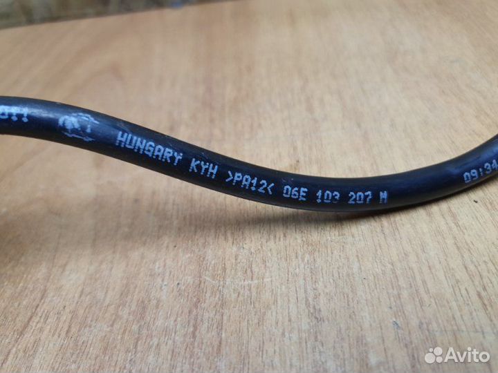 Трубка вакуумная Volkswagen Touareg 7P cgea 2011